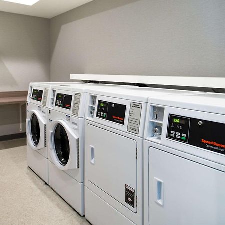 Hampton Inn Tampa Downtown Channel District Bagian luar foto