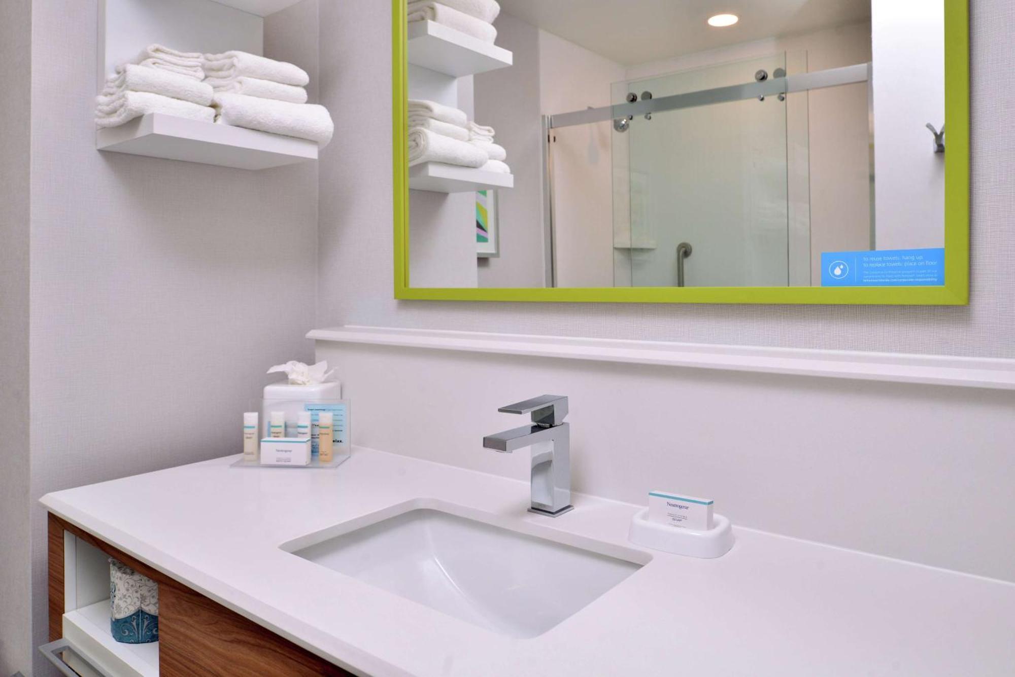 Hampton Inn Tampa Downtown Channel District Bagian luar foto