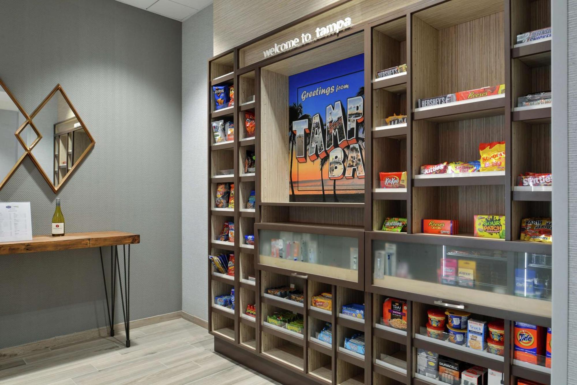 Hampton Inn Tampa Downtown Channel District Bagian luar foto